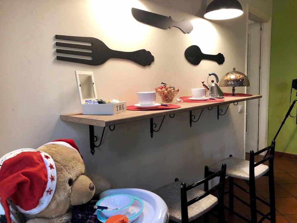 Elegante Villa Lu Centro Citta Con Parcheggio Cagliari Kültér fotó